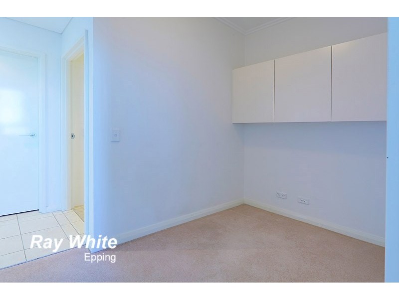 688/33 Hill Road, Wentworth Point NSW 2127