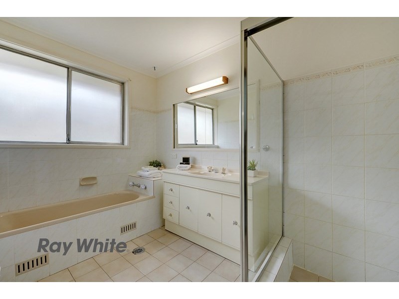 16 Somerset Drive, North Rocks NSW 2151