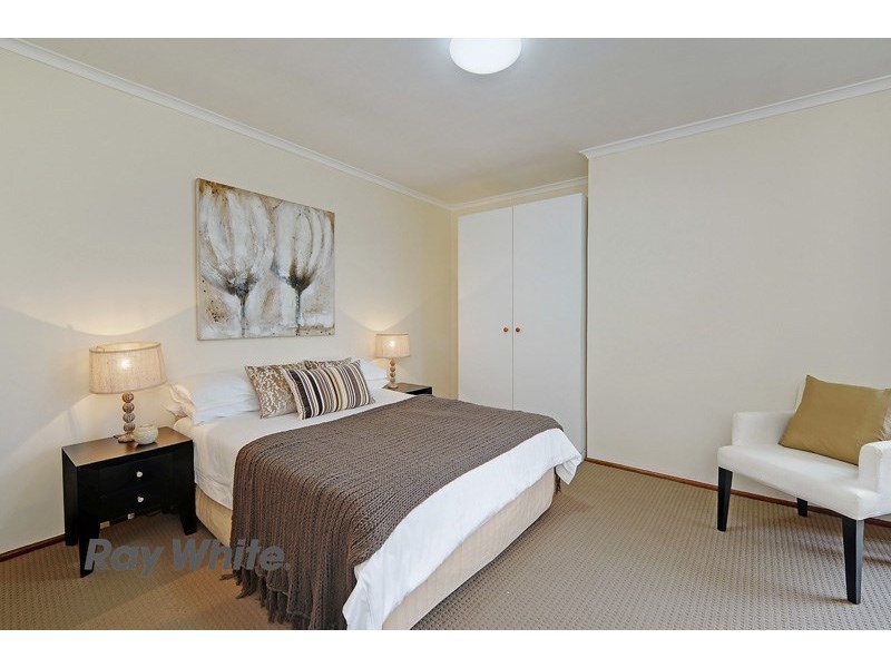 16 Somerset Drive, North Rocks NSW 2151