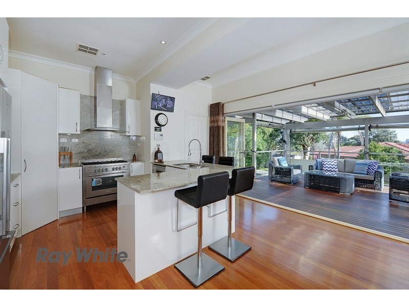 6 Alanas Avenue, Oatlands NSW 2117