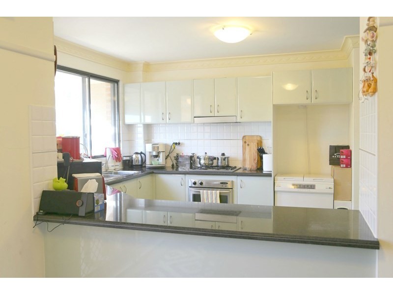 4/1 Cheriton Avenue, Castle Hill NSW 2154