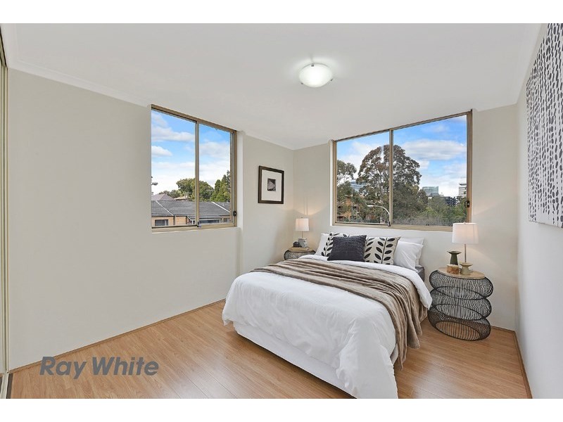 28/18 Sorrell Street, Parramatta NSW 2150