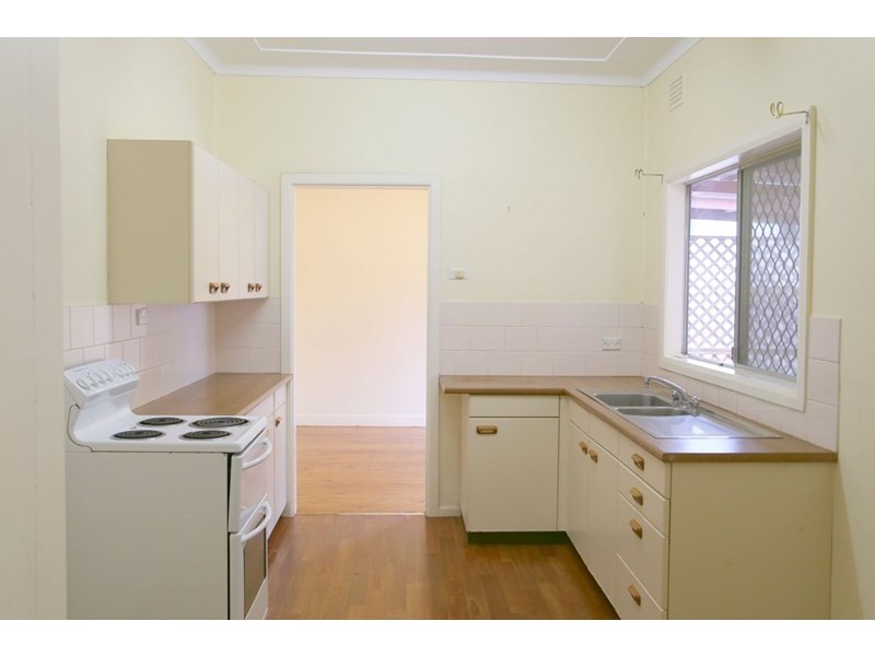 10 HERMINGTON Street, Epping NSW 2121