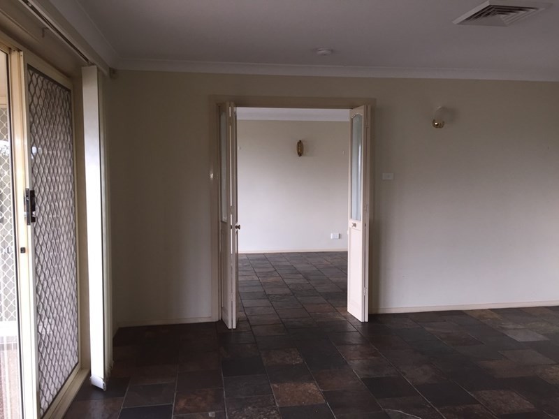 4 First Fleet Avenue, West Pennant Hills NSW 2125