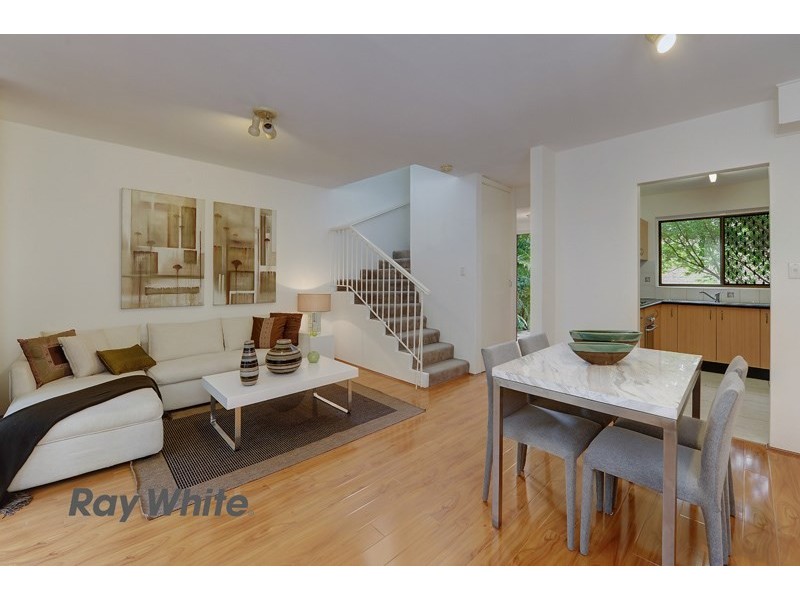 20/13 Busaco Road, Marsfield NSW 2122