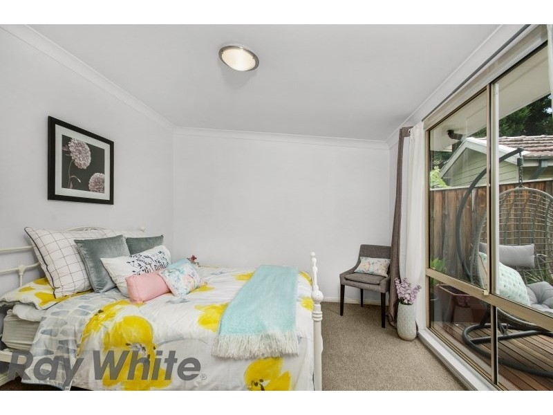 33 Banks Street, Mays Hill NSW 2145