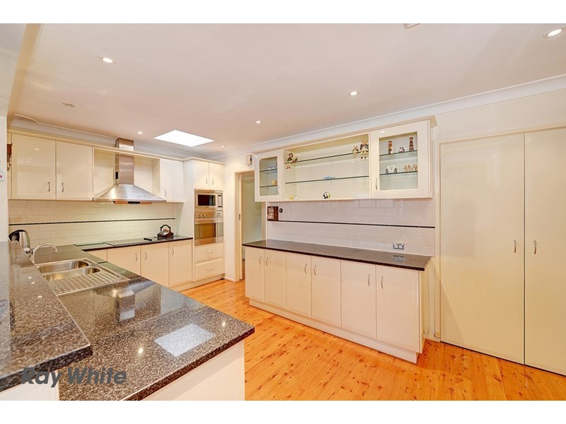 8 Torrington Drive, Marsfield NSW 2122