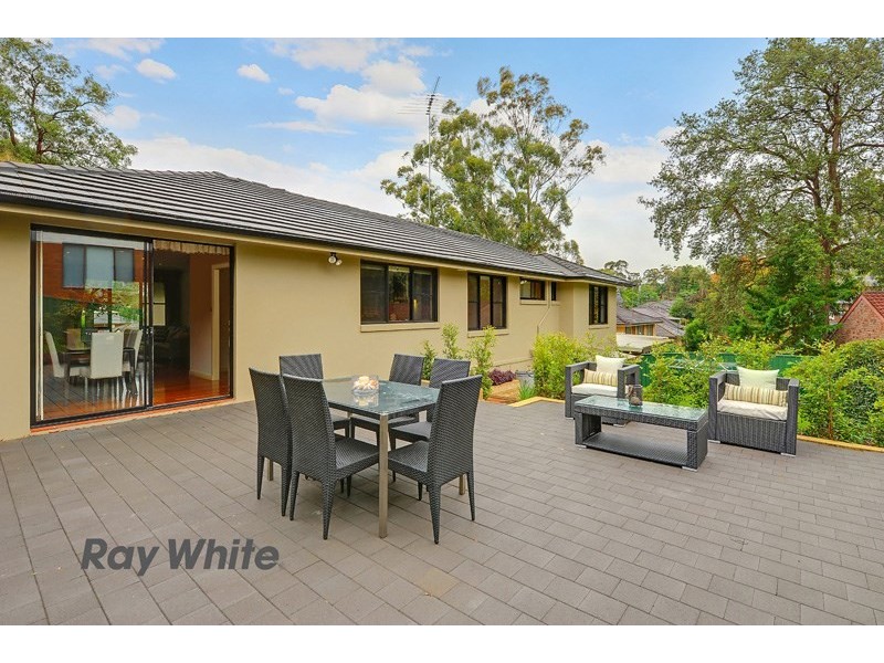 18 Paragon Drive, North Rocks NSW 2151