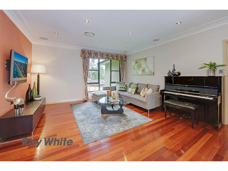 18 Paragon Drive, North Rocks NSW 2151