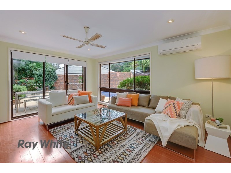 33 Sandringham Drive, Carlingford NSW 2118