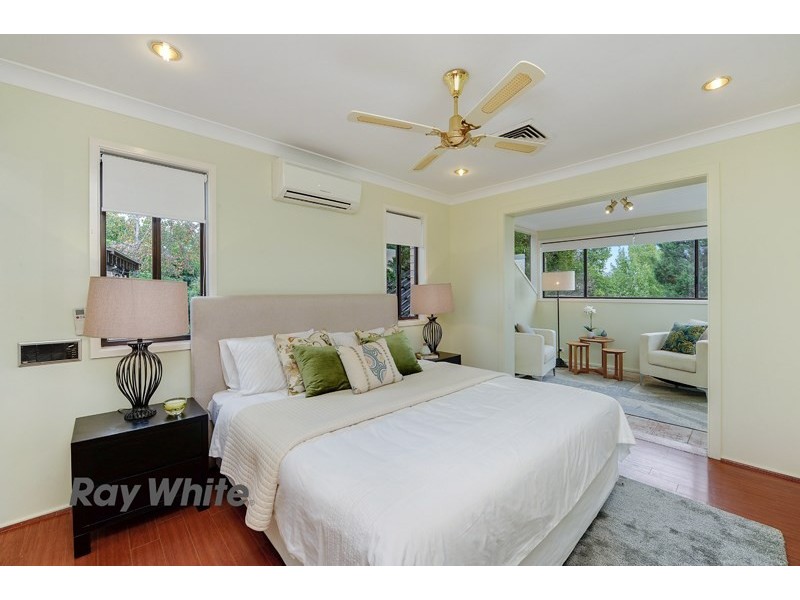 33 Sandringham Drive, Carlingford NSW 2118