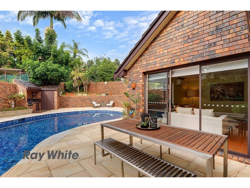 33 Sandringham Drive, Carlingford NSW 2118