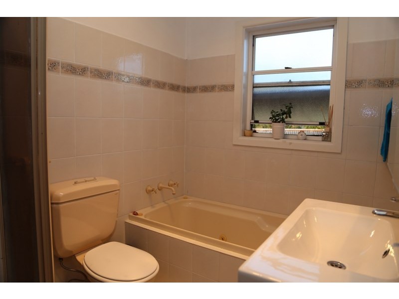 8 Julie Street, Marsfield NSW 2122