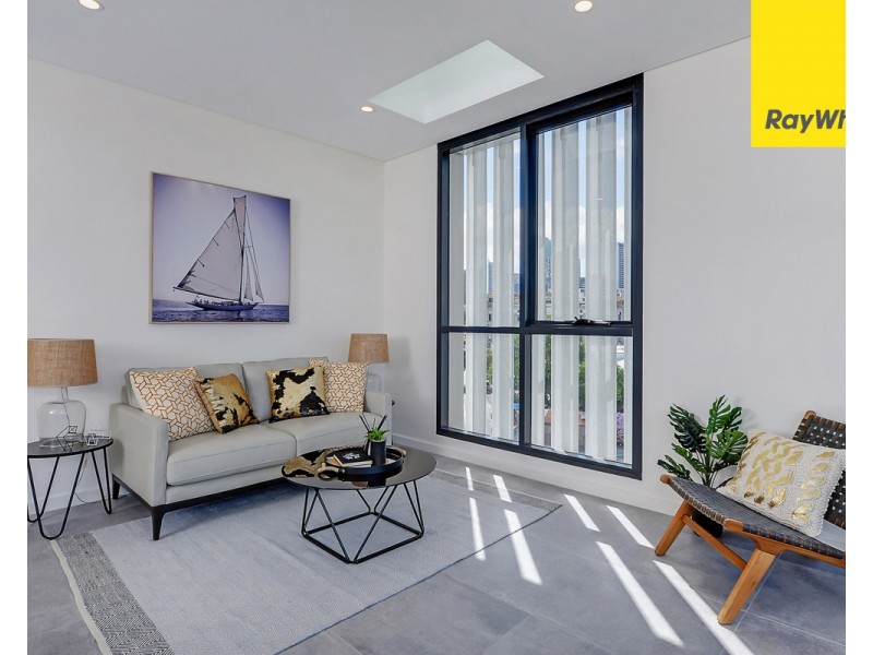 P805/2F Wentworth Park Road, Glebe NSW 2037