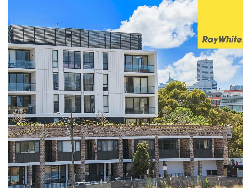 P805/2F Wentworth Park Road, Glebe NSW 2037