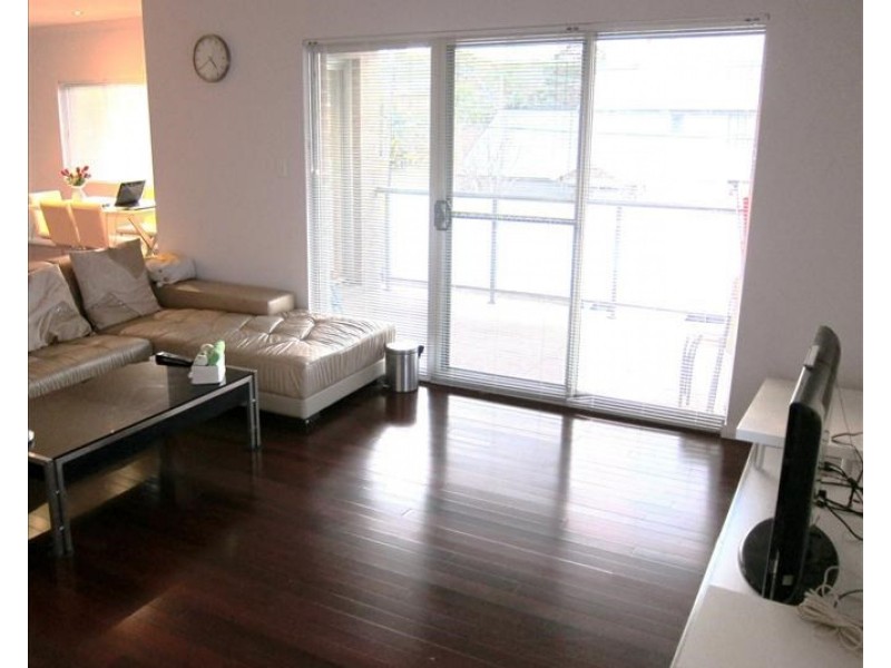 2/637 Blaxland Road, Eastwood NSW 2122