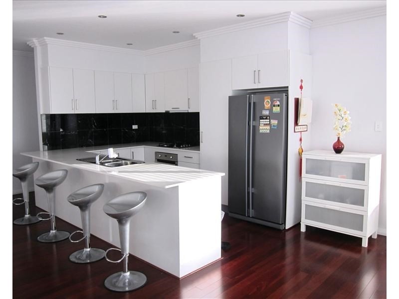 2/637 Blaxland Road, Eastwood NSW 2122