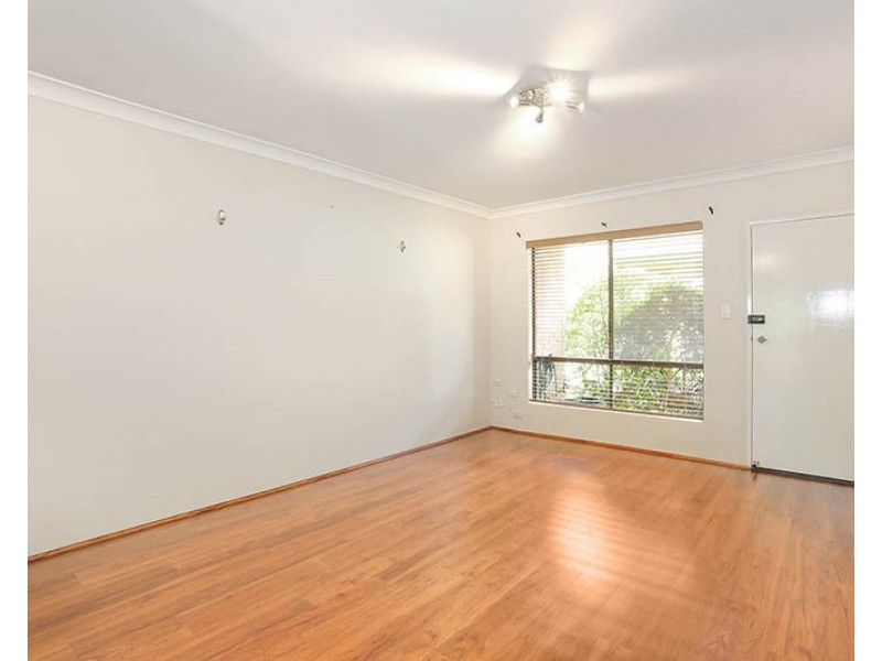 5/11 Busaco Road, Marsfield NSW 2122