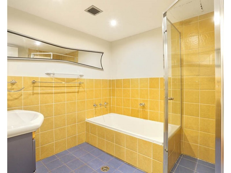 5/11 Busaco Road, Marsfield NSW 2122