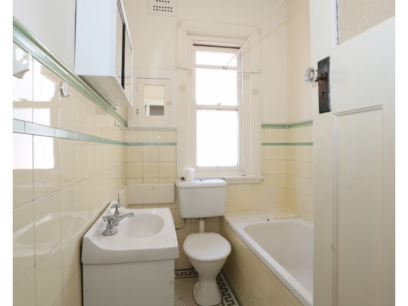 1/235 Rowe Street, Eastwood NSW 2122