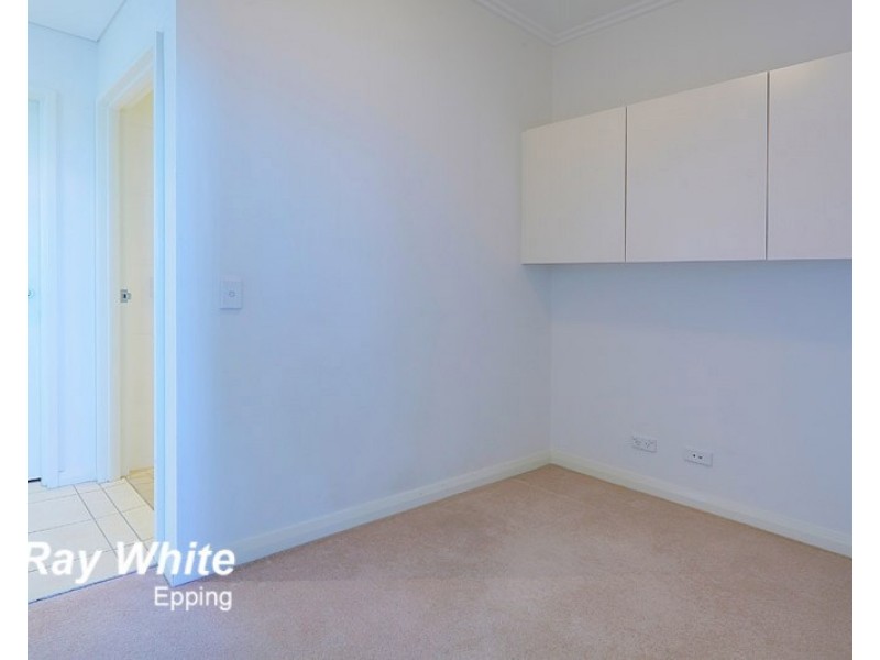 688/33 Hill Road, Wentworth Point NSW 2127