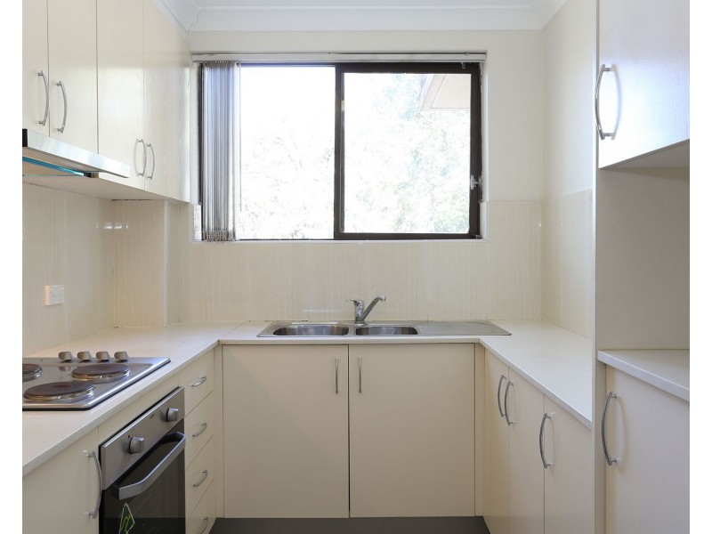 4/203 Waterloo Road, Marsfield NSW 2122