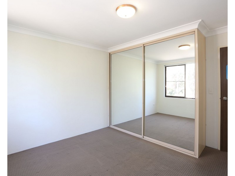 4/203 Waterloo Road, Marsfield NSW 2122