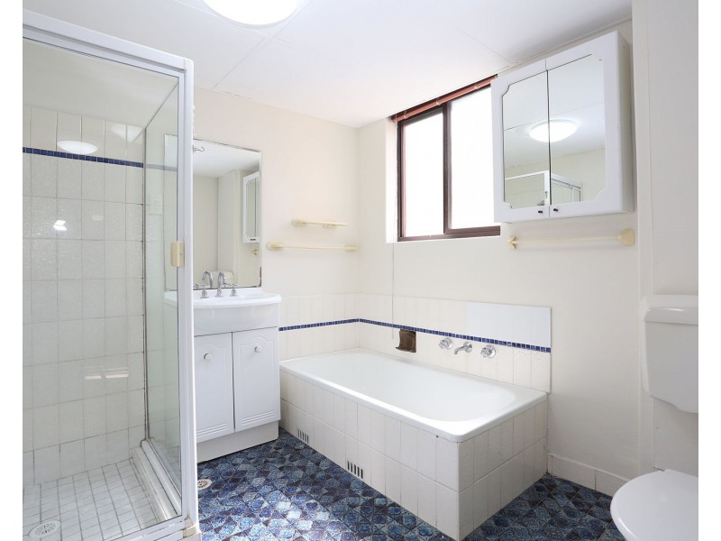 4/203 Waterloo Road, Marsfield NSW 2122