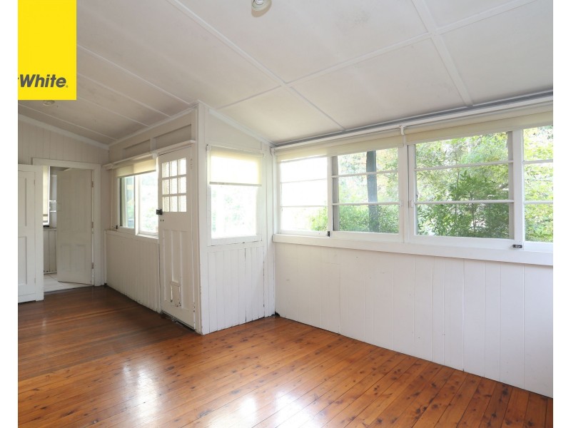 23 Tarrants Avenue, Eastwood NSW 2122