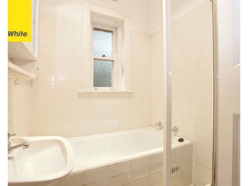 23 Tarrants Avenue, Eastwood NSW 2122