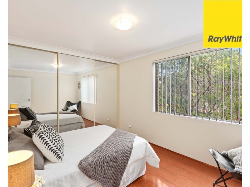 4/586 Blaxland Road, Eastwood NSW 2122