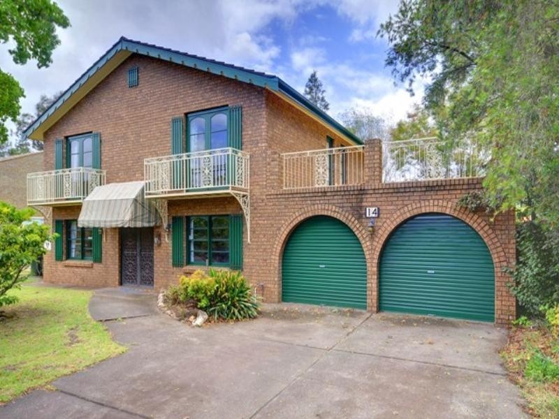 14 Macquarie Drive, Cherrybrook NSW 2126