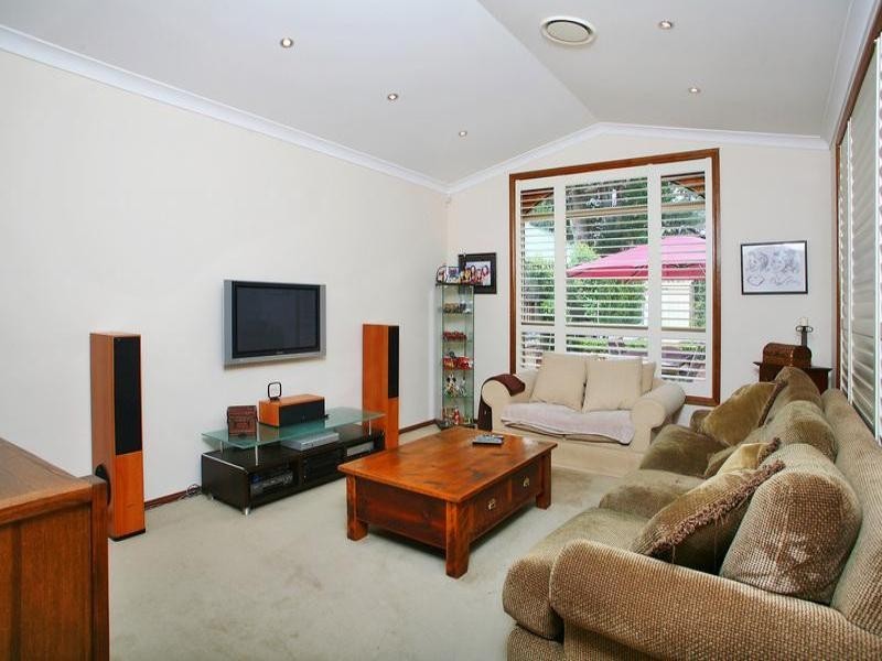 22 Valley View Crescent, North Epping NSW 2121