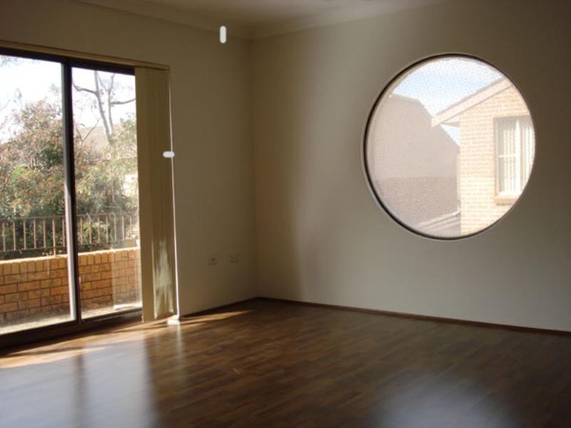 1/2 Coleman Avenue, Carlingford NSW 2118