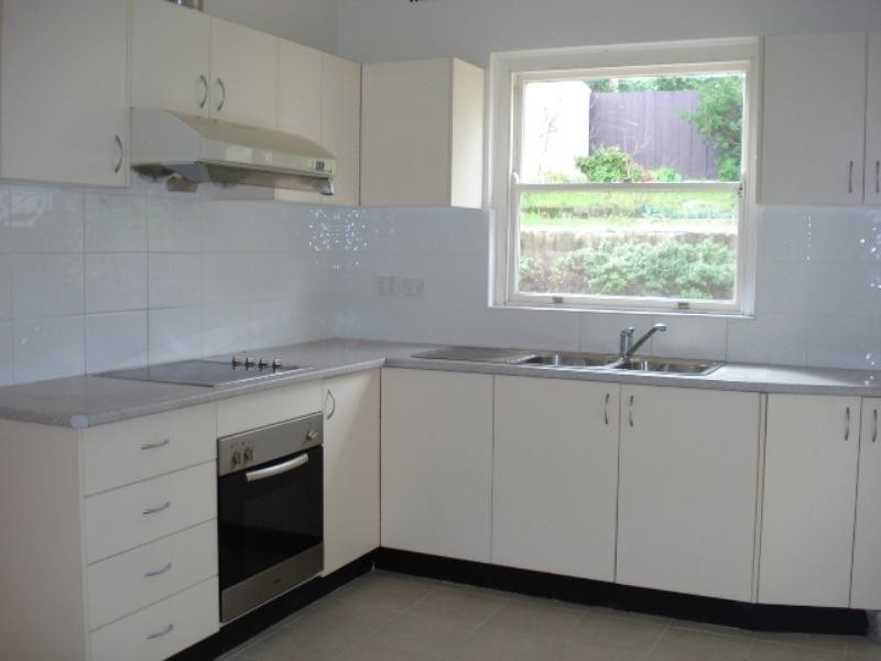 5 Stewart Close, Cheltenham NSW 2119