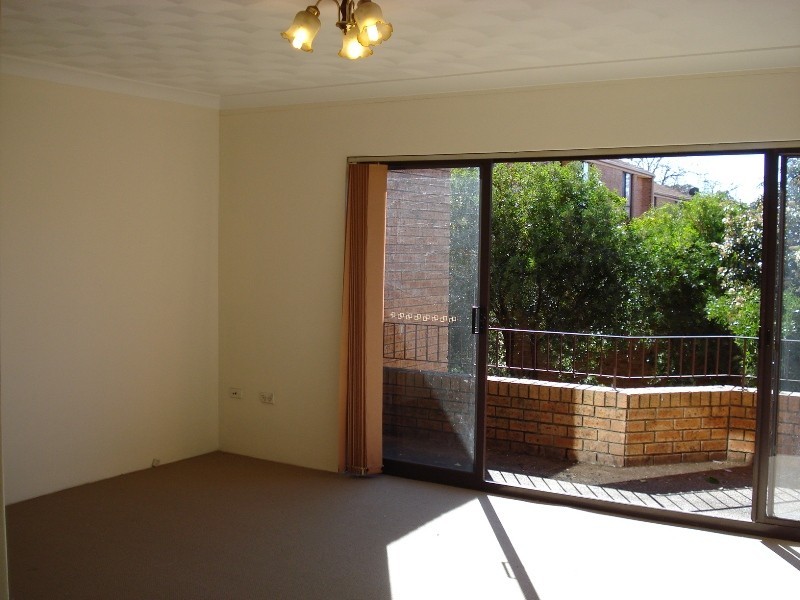 2/2 Coleman Avenue, Carlingford NSW 2118