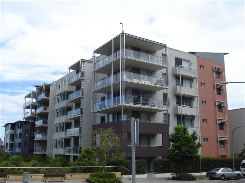 301/2 Shoreline Drive, Rhodes NSW 2138