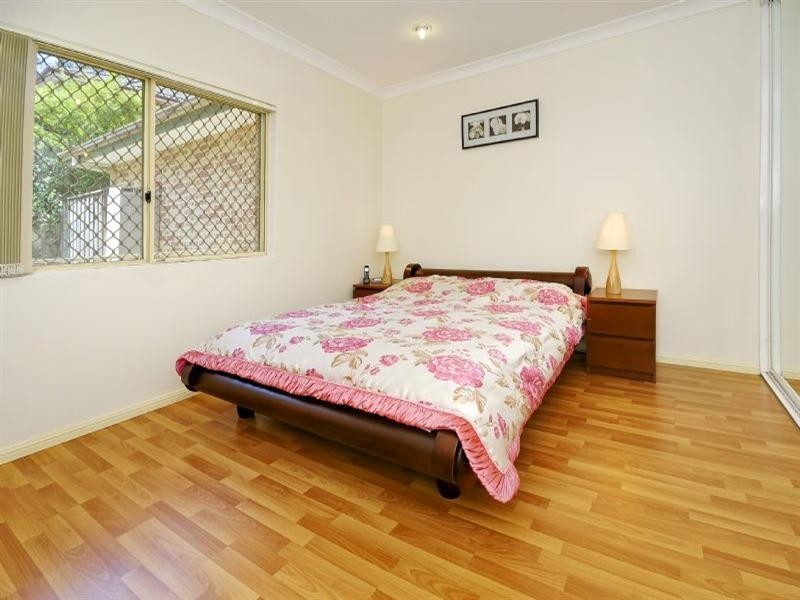 8/73A Essex Street, Epping NSW 2121