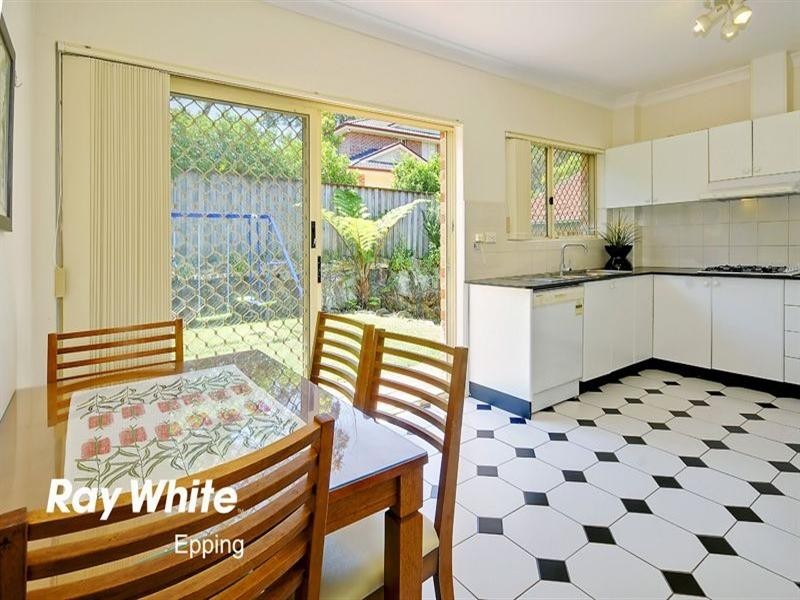 8/73A Essex Street, Epping NSW 2121