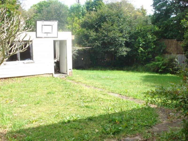 6 Reeves Avenue, Epping NSW 2121