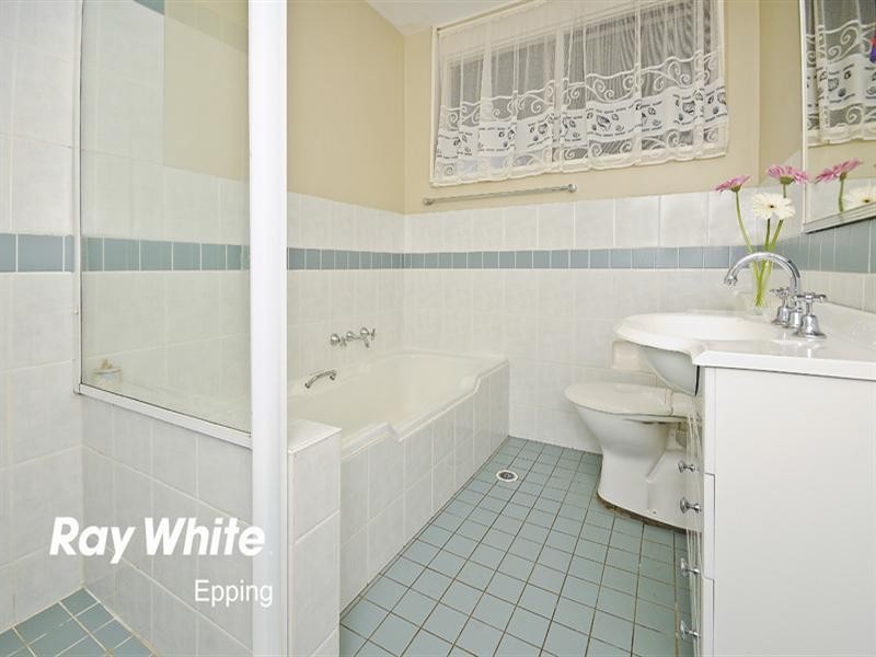 6 Gordon Avenue, Castle Hill NSW 2154