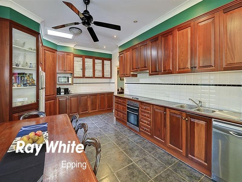 17 Adamson Avenue, Dundas Valley NSW 2117