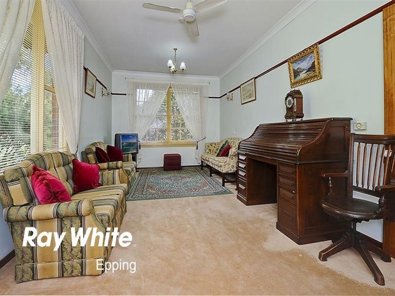 17 Adamson Avenue, Dundas Valley NSW 2117