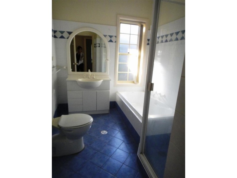 1/2 Lansdowne Street, Eastwood NSW 2122