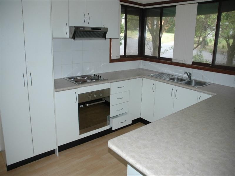 7 DRAYTON Avenue, Castle Hill NSW 2154