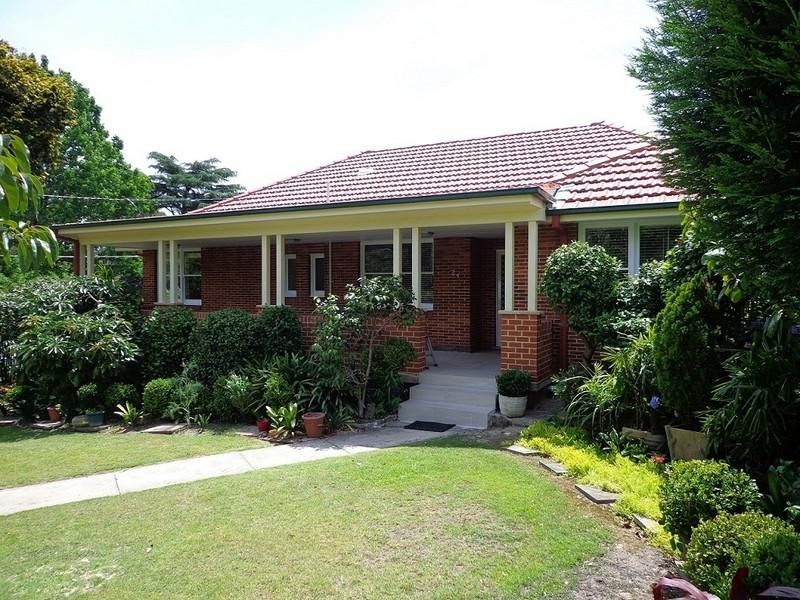 24 Yarrara Road, Pennant Hills NSW 2120