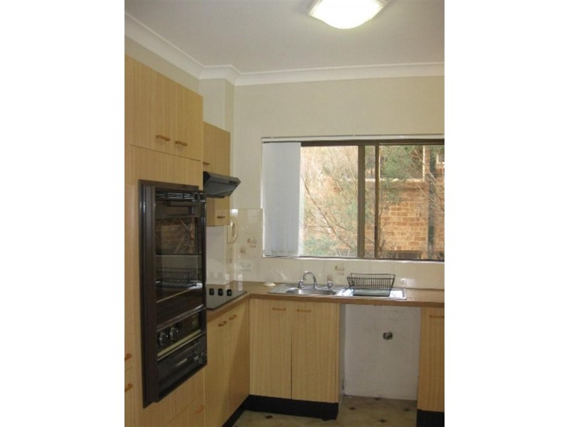 2/5 Robert Street, Telopea NSW 2117