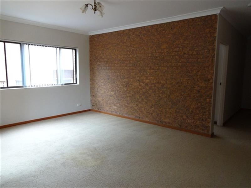 2/5 Robert Street, Telopea NSW 2117