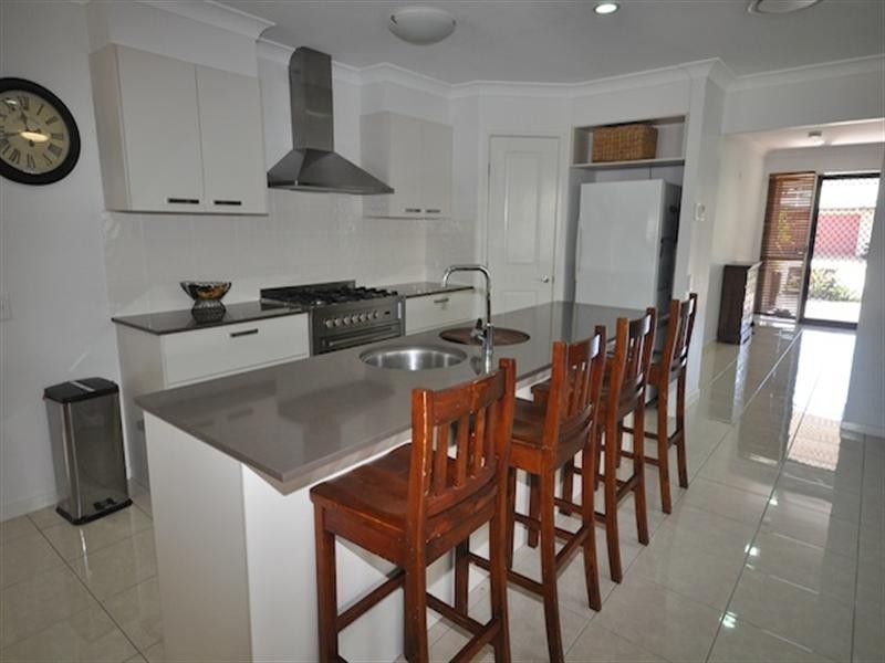 10 King Parrot Close, Narangba QLD 4504