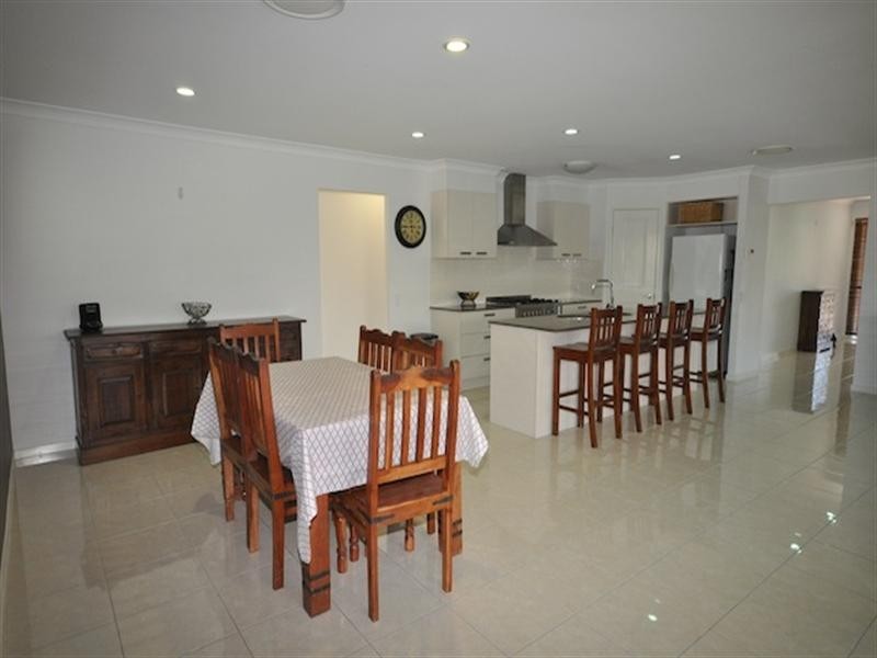 10 King Parrot Close, Narangba QLD 4504